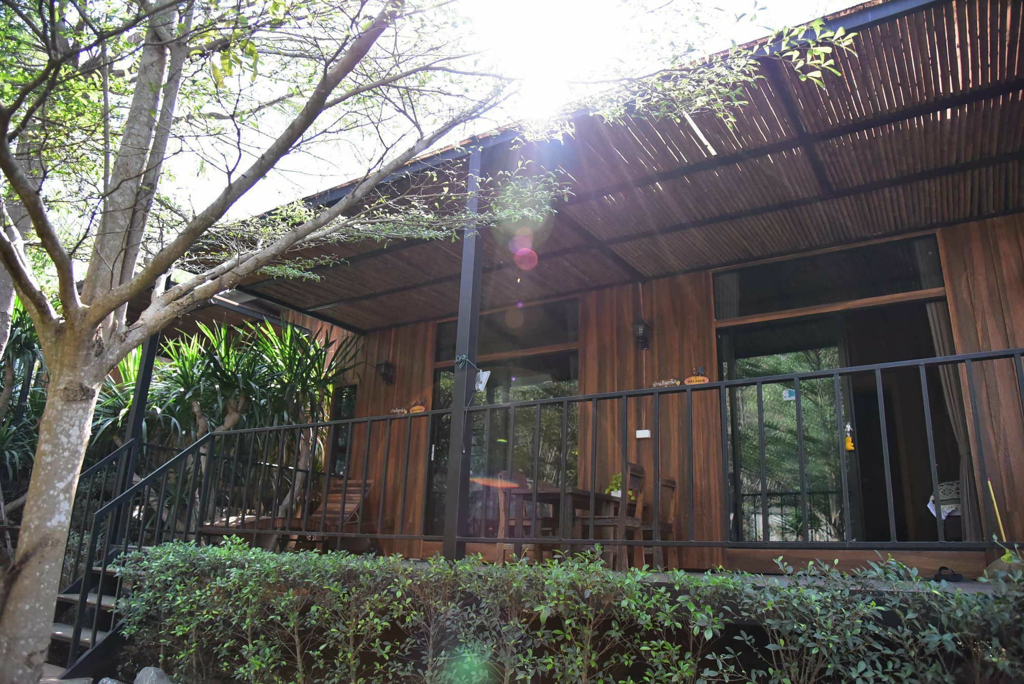 Dusit Talai Resort Nong Nam Daeng Exterior foto